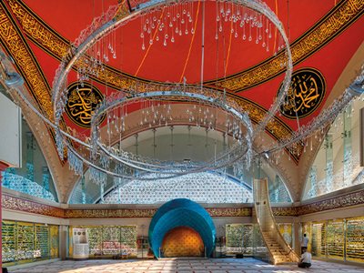 Finding Structure: A Conversation with Eric Broug
