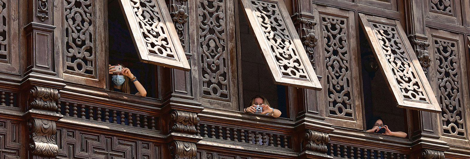The Box Balconies of Lima